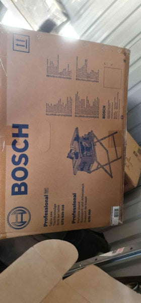 BOSCH 1600w Professional Table Saw with Stand GTS 635-216 $800 RRP