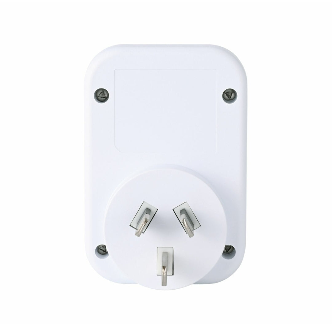 Click USA/UK/HK Inbound Travel Adaptor – TheITmart