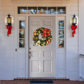 Click 48cm Battery Operated Illuminated Farmhouse Holiday Wreath