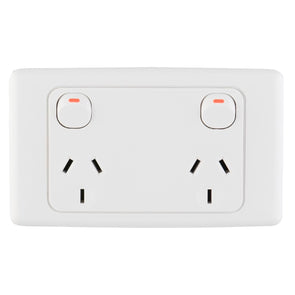 DETA 10A Wide Spaced Double Power Point - White