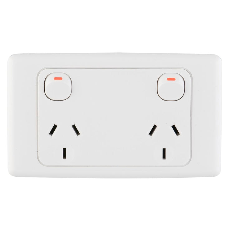 DETA 10A Wide Spaced Double Power Point - White