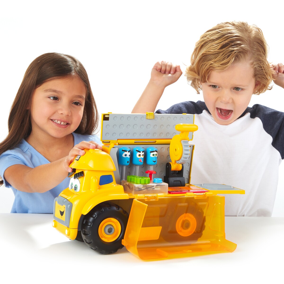 CAT Junior Crew Fit It Phillip Toolbench for Ages 2+ Years