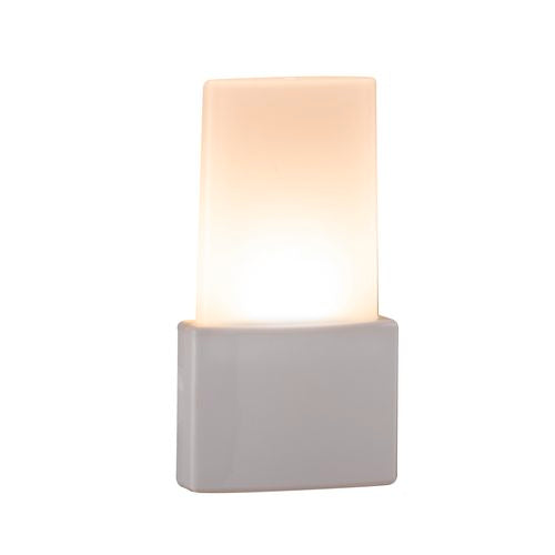 Arlec Diffused Plug-In LED Night Light/Warm White LED Glow/Dusk to Dawn