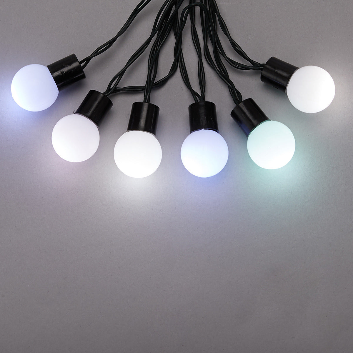 Low Voltage Remote Controlled 80 Cascading Tree Lights - TheITmart