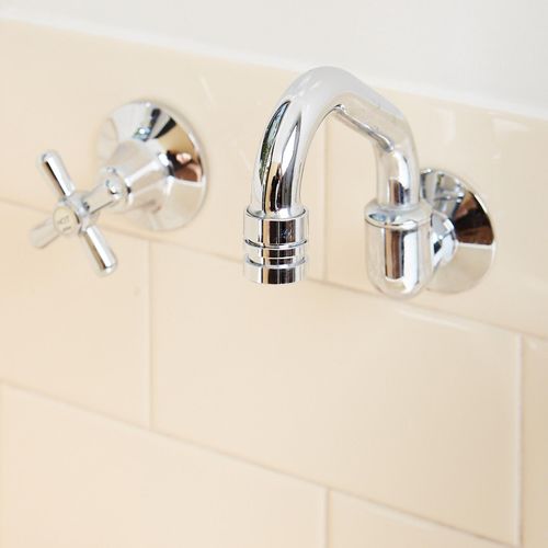 Pope Indoor Tap Adaptor /suits 1" and 3/4" taps - TheITmart