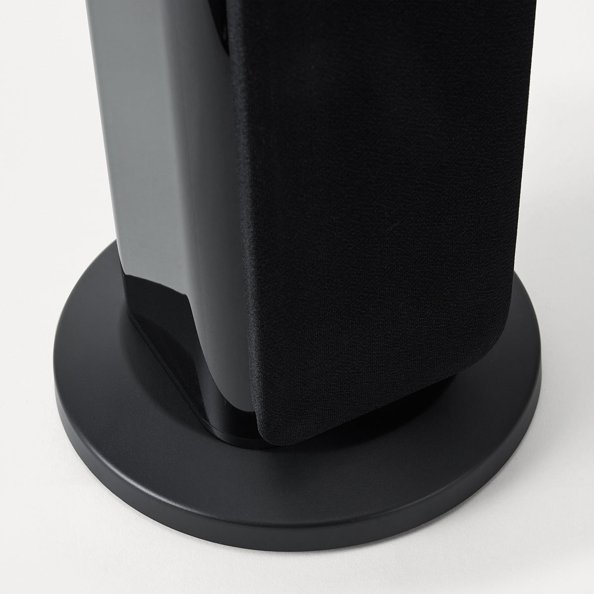 Bluetooth Tower Speaker Remote Control/ FM Radio with LED Lights
