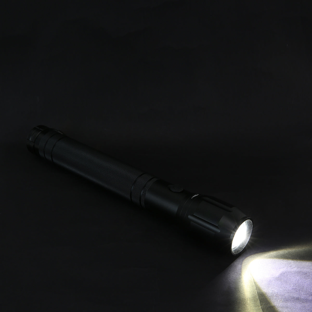 Anko 5W Heavy Duty LED Metal Torch
