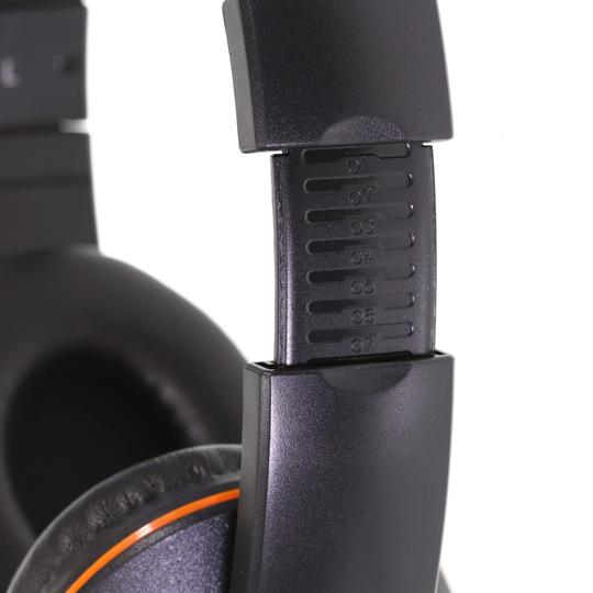 Stadium HPSTUDIO Over-Ear Headphones - Black / 1.8m Cable Length