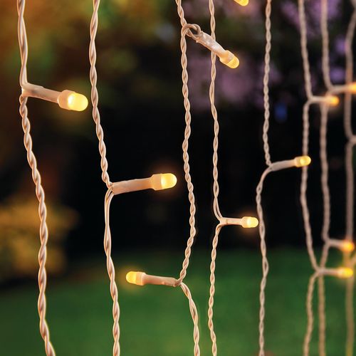 Lytworx 1.8m x 1.8m Warm White 192 LED Solar Dome Curtain Lights - TheITmart
