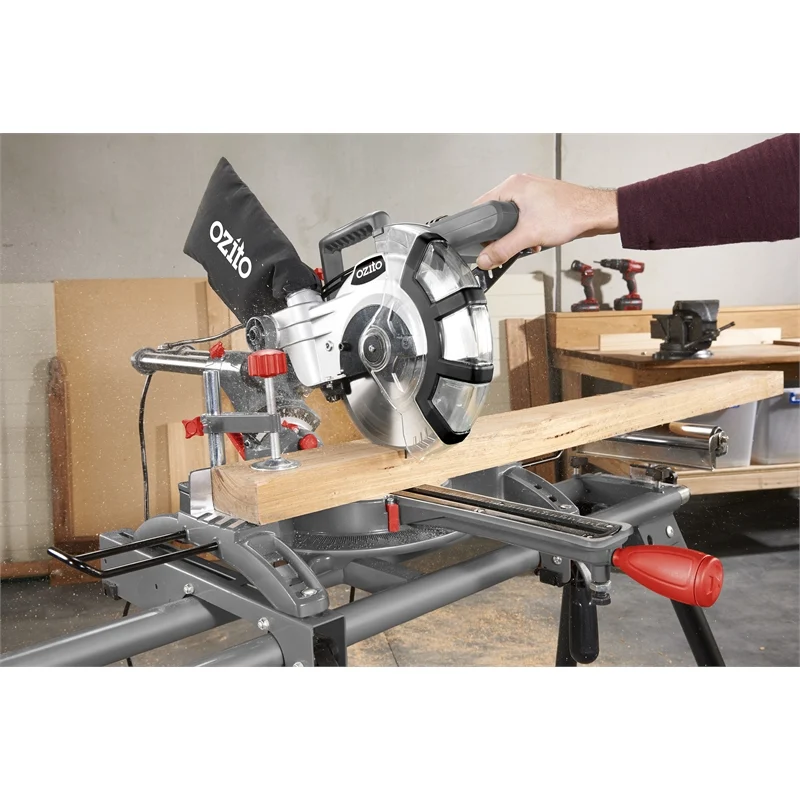 Ozito 210mm (8¼") 1800W Compound Sliding Mitre Saw