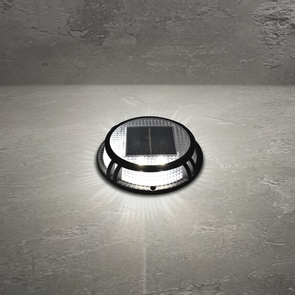 Click Brooklyn Solar LED Deck Light