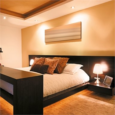 Arlec 1m Warm White Battery Operated LED Sensor Strip Light - TheITmart