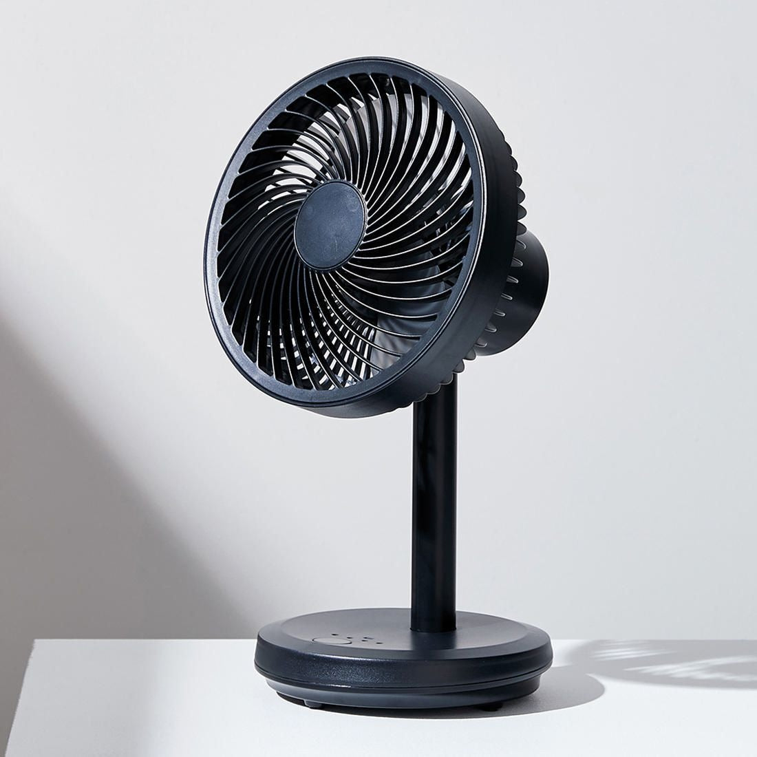 Black Portable USB Desk Fan/3 PP Blades/4 Speed TDUSB21 - TheITmart