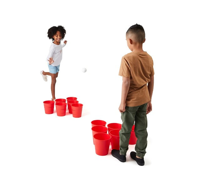 Giant Bucket Toss /Suitable for ages: 5+ years