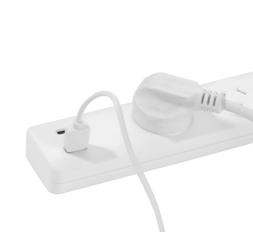 Arlec 3 Outlets 2 USB A&C Powerboard