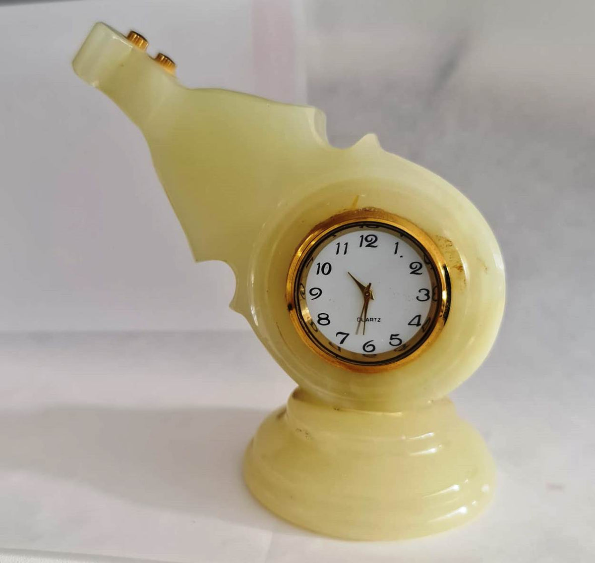 Marble Onyx Hand Carved Guitar Decoration Piece with Clock / 100% Natural Stone