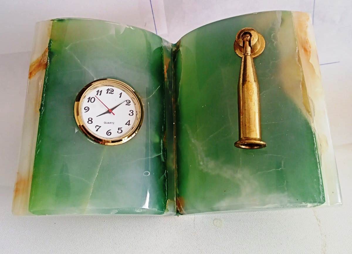 Natural Marble Onyx Hand Carved Book & Pen-Holder Decoration Piece with Clock - TheITmart