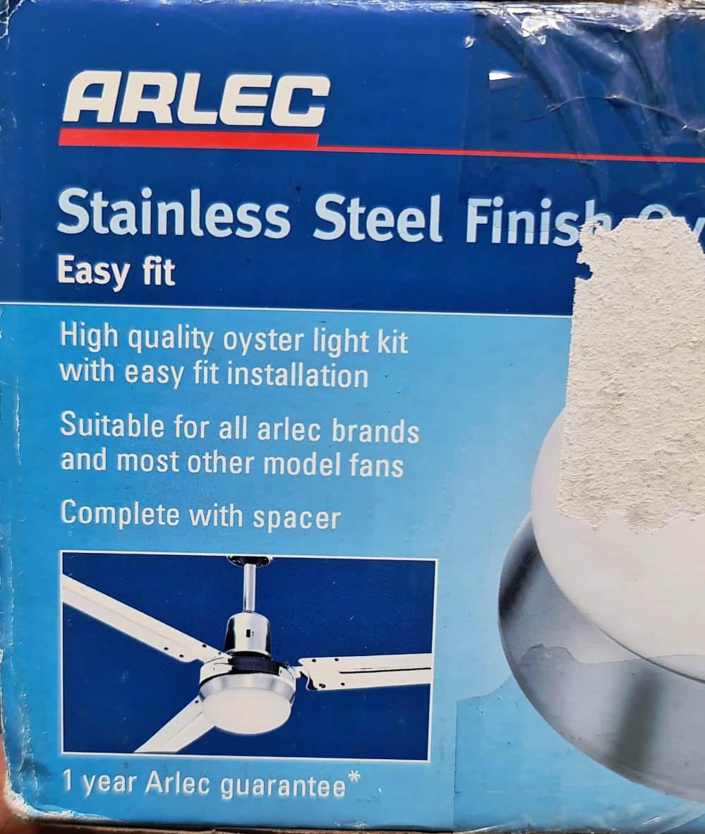 Arlec Stainless Steel Finish Oyster Light Kit
